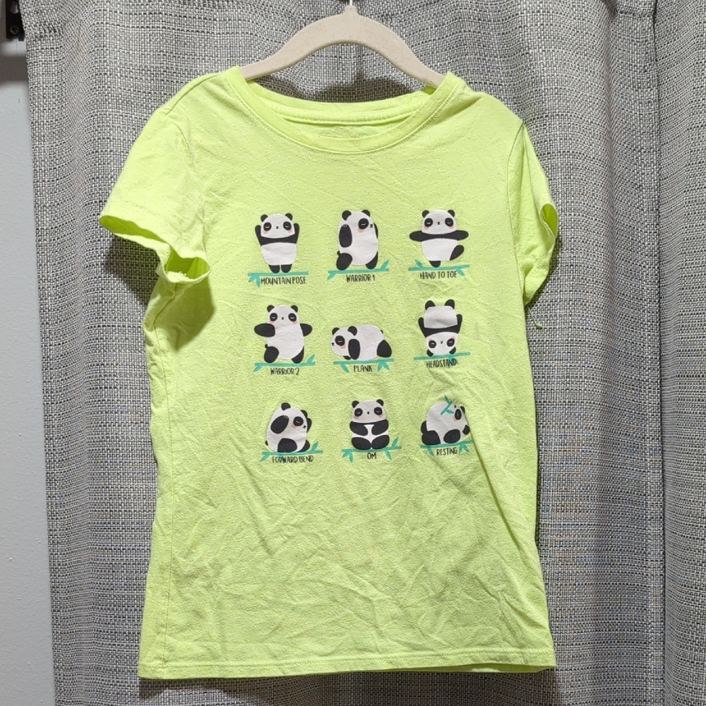 Cat & Jack Green Panda Yoga Tee Short Sleeve